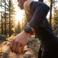 Cubenest Prémiový športový remienok na Garmin Watch QuickFit 22 mm čierno-červený