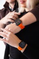 Cubenest Prémiový športový remienok na Apple Watch oranžový