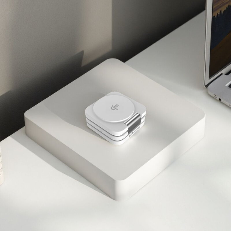 Cubenest 3v1 Qi2 Skladacia bezdrôtová magnetická nabíjačka EQ310 biela