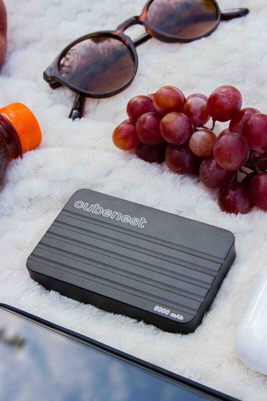 Cubenest Magnetická bezdrôtová powerbanka 5000 mAh S1B1 sivá