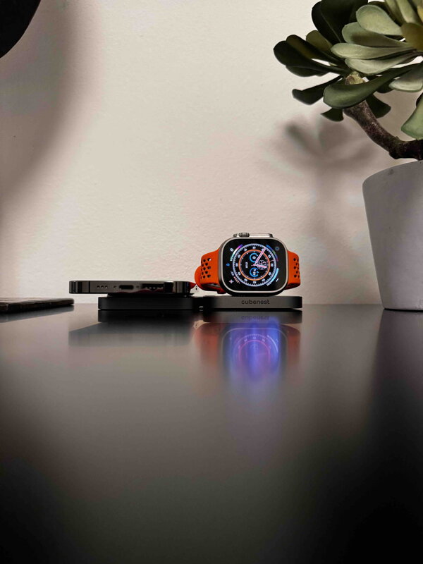 Cubenest 2v1 Skladacia bezdrôtová magnetická nabíjačka S211